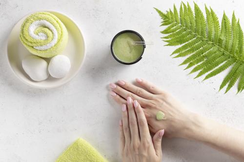 Какие питательные вещества необходимы для эффективного подтягивания рук посл.  Домашний уход за руками