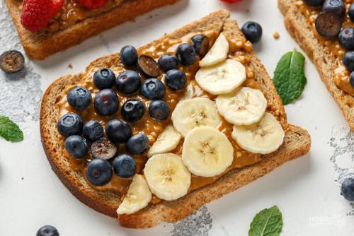 Какие перекусы помогают насытиться на долгое время. Перекусы без вреда: что перехватить, чтобы дожить до обеда, ужина и утра