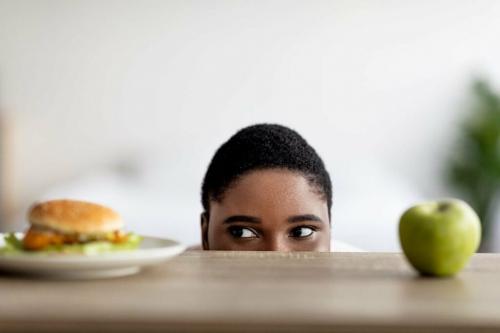 Как можно изменить свою жизненный стиль, чтобы избежать ожирения. Соблюдать Диету