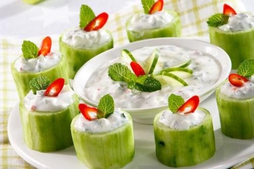 Какие закуски и перекусы можно включить в меню на 30 дней. 20 простых и очень вкусных закусок для фуршета