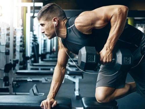 Эффективная Жиросжигающая Тренировка на Все Тело с Гантелями: Достигайте Результатов Дома 04 Эффективная Жиросжигающая Тренировка на Все Тело с Гантелями: Достигайте Результатов Дома 04