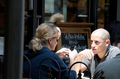 Почему мы так сильно привязаны к гаджетам. Почему люди так сильно привязаны к своим гаджетам?